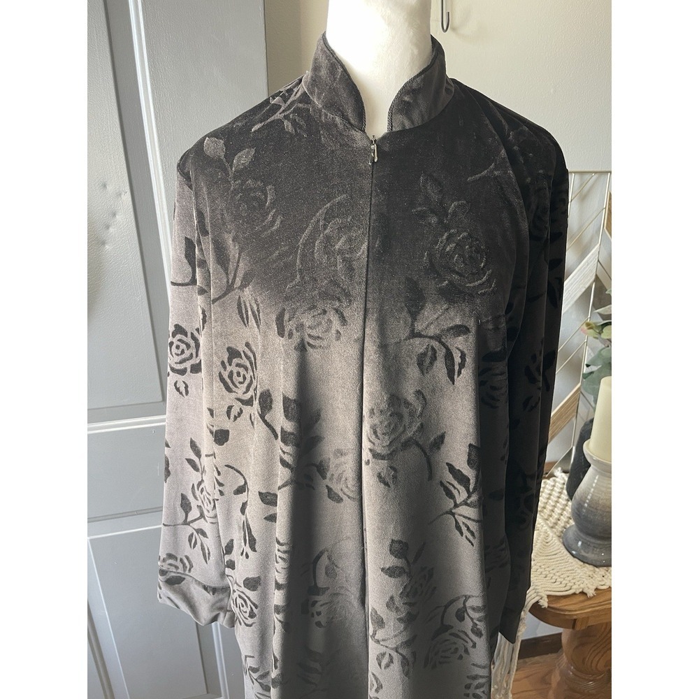 Rare Vintage Davina Black Velour Burnout Rose Floral  Pullover Housecoat Large - Picture 2 of 11
